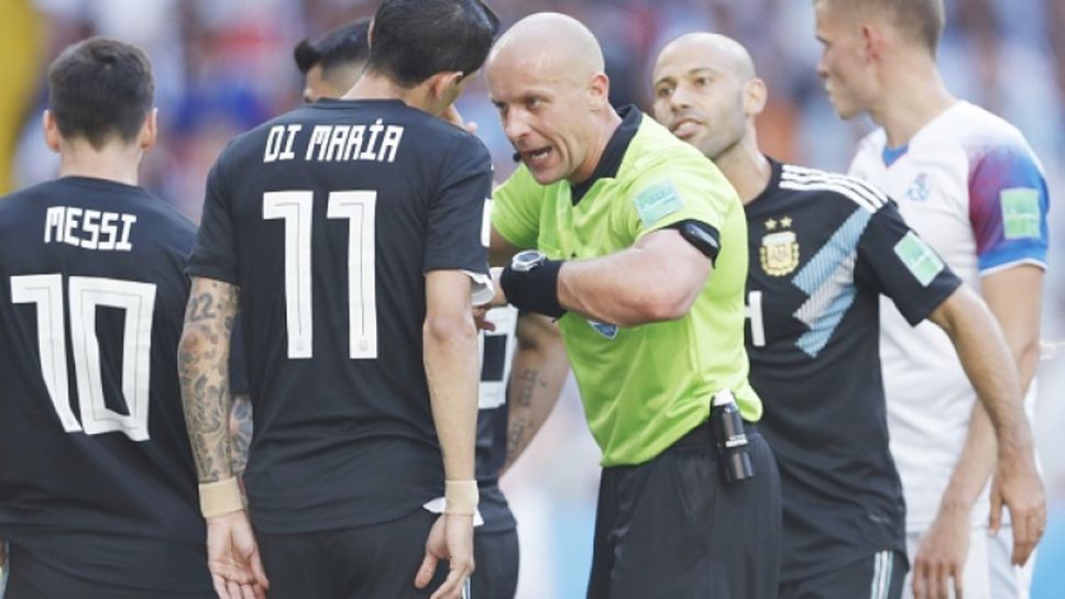 Аржентинците отново претендираха за дузпа в мача с Исландия