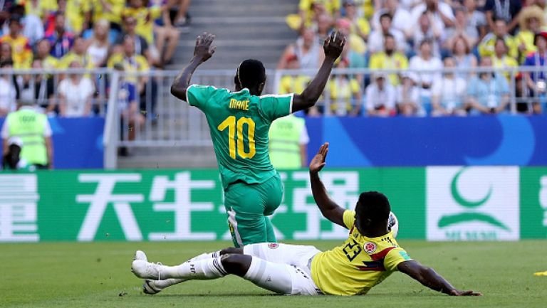 VAR отмени дузпа за Сенегал срещу Колумбия