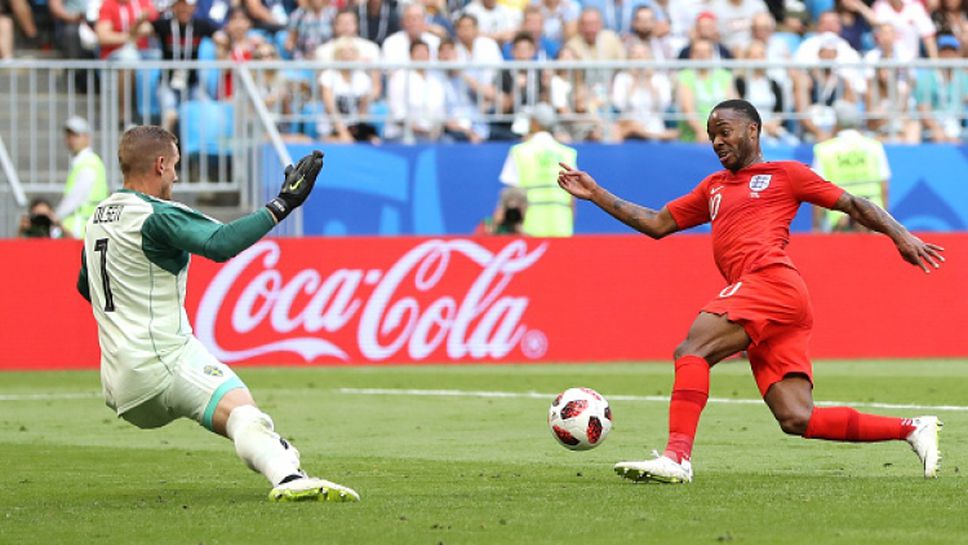 Непростим пропуск на Стърлинг лиши Англия от втори гол
