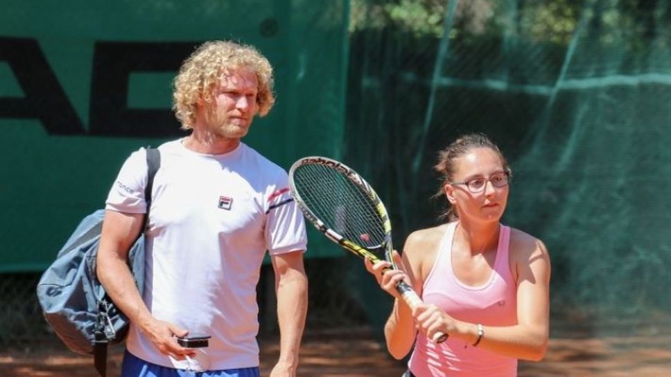 Дмитрий Турсунов пристигна в България да развива млади тенис таланти