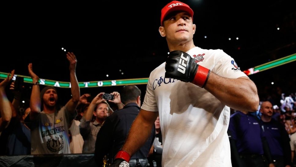 Дос Сантос нокаутира Черния звяр и даде заявка за нов мач за титлата на UFC (видео)
