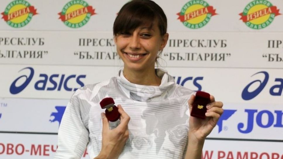 Наградиха Мирела Демирева за спортист №1 на месеците юни и август