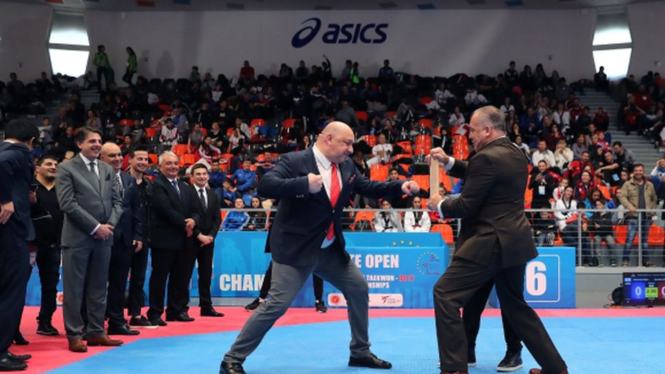 Министър Кралев откри Мултиевропейските игри по таекуондо в “Асикс Арена“