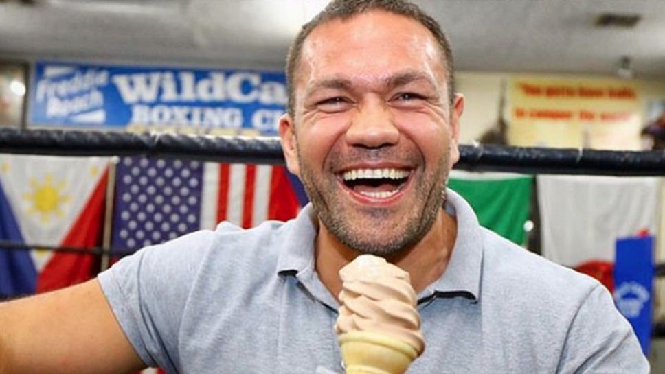 Целувката на Кобрата с над 1 милион гледания (видео)