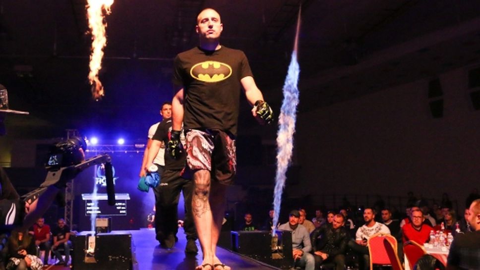 Бърз нокаут в актива на Радо Карашев на Grand Fight Arena 2 (видео)