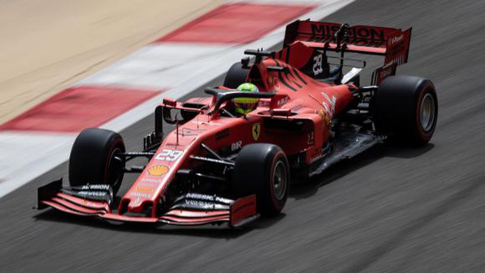 Шумахер блестящ още в дебютния тест за Ферари, само Верстапен пред германеца