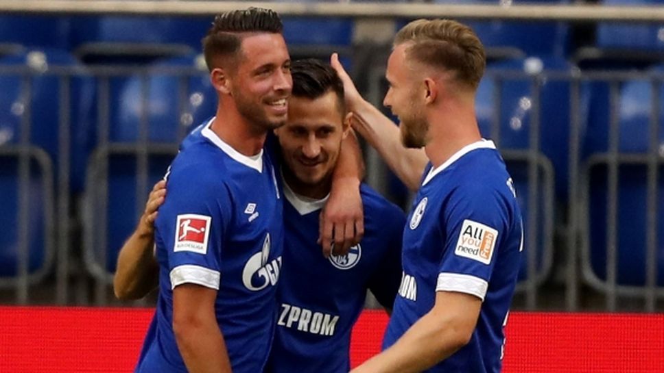 Шалке загуби нападател