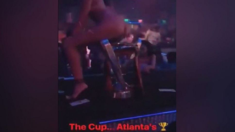 Купата на Атланта се озова в стриптийз клуб (18+)