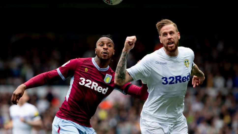 Играчите на Астън Вила са виновни, смята реферът Клатенбърг