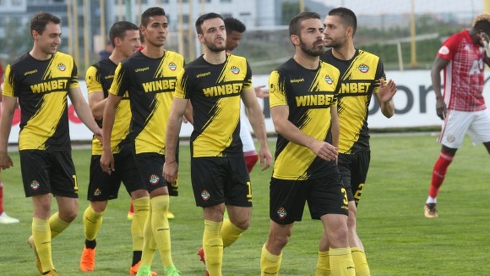 Без почивка за "канарчетата" след успеха над ЦСКА-София