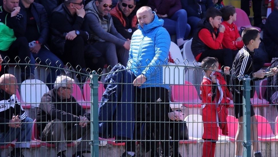 Мъри Стоилов празнувал със Стойне Манолов промоцията на Царско село