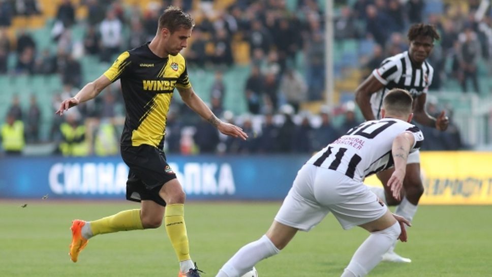 Вутов: Локомотив се възползва от единственото си положение