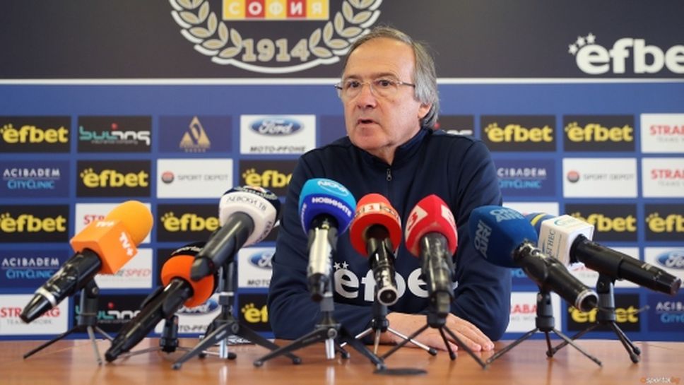 Спрягат Дерменджиев и Ферарио Спасов за Ботев Пд