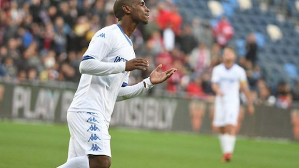 ЦСКА-София в трансферна битка с Динамо (Киев) за израелски халф