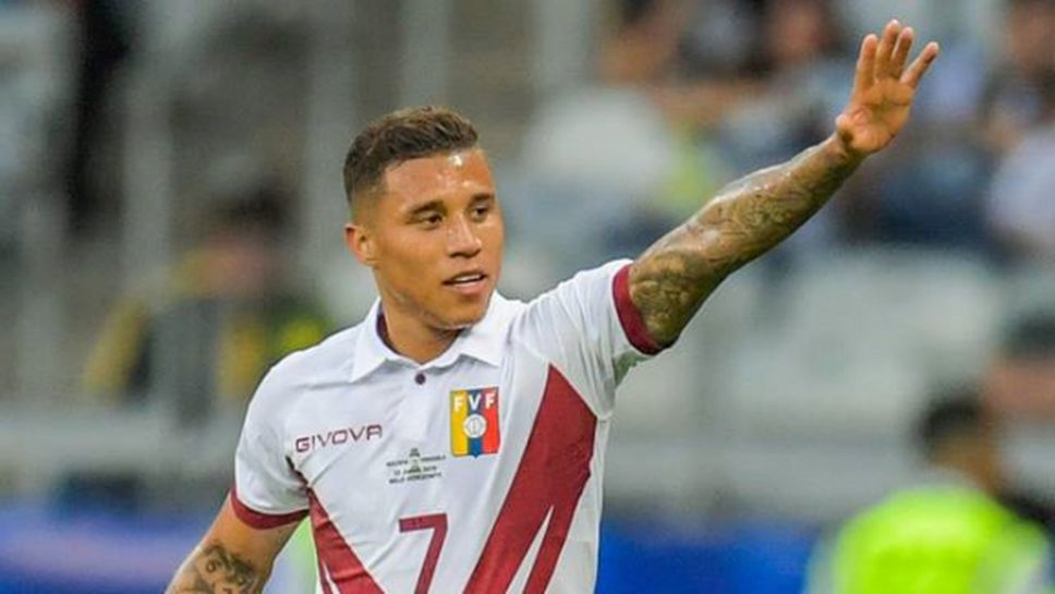 Венецуела продължава напред на Копа Америка