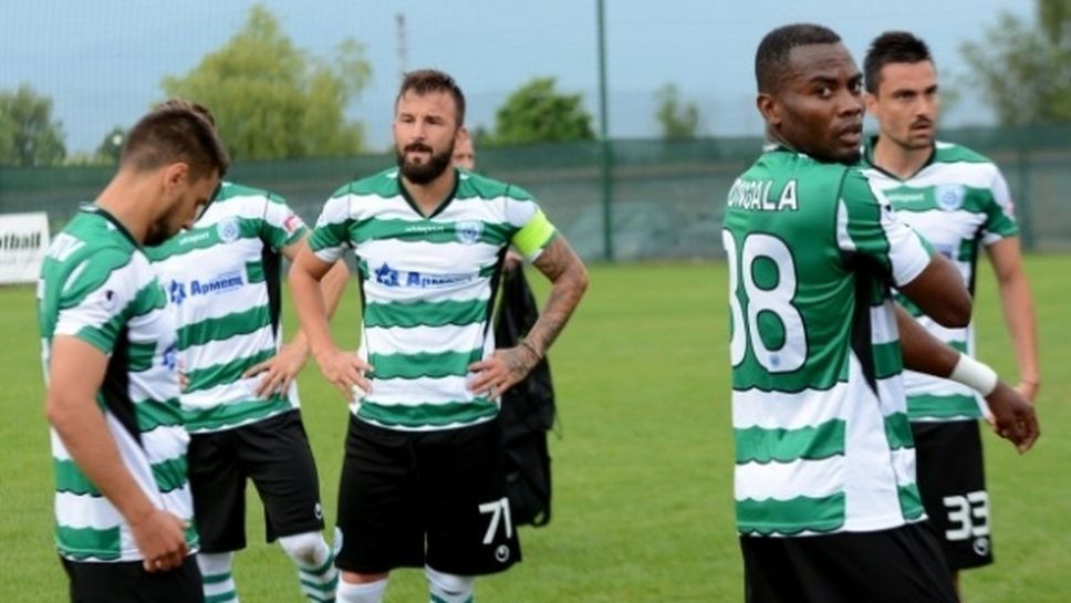 Черно море се изправя срещу Ботев (Враца) край Банско