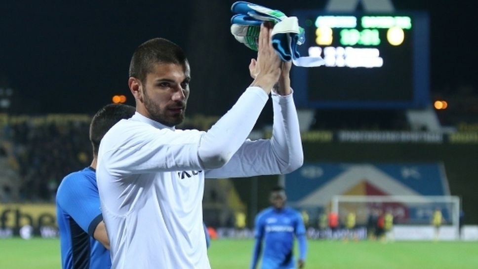 Освободен от Левски с много добър мач за Суиндън