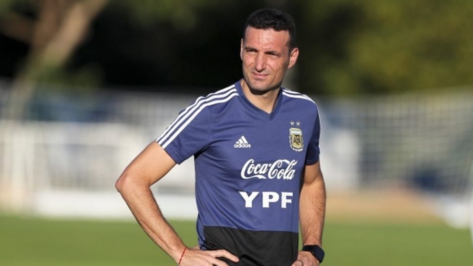 Селекционерът на Аржентина недоволен от ползването на VAR в мача с Чили