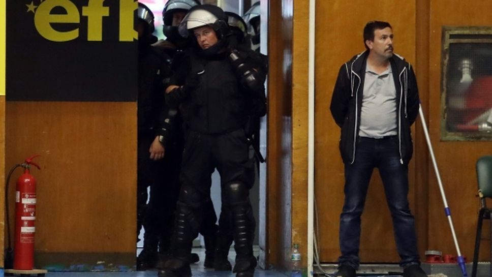 Полицията и жандармерията на крак за дербито в Ботевград
