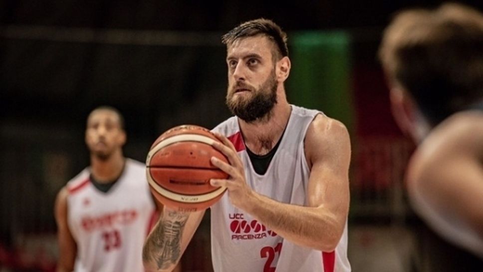 Пиаченца и Николай Вангелов загубиха като гост от Равена