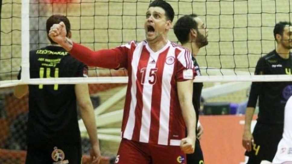 Тодор Алексиев заби 15 точки в повторния си дебют за Олимпиакос (снимки)