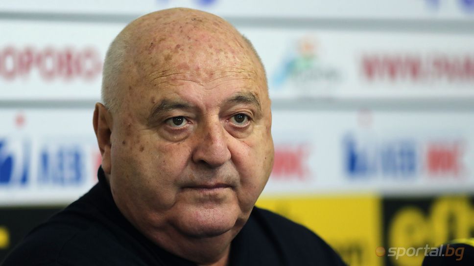 Венци: Някой да се престраши! Този, който издигна Бербатов, има двама българи в отбора си