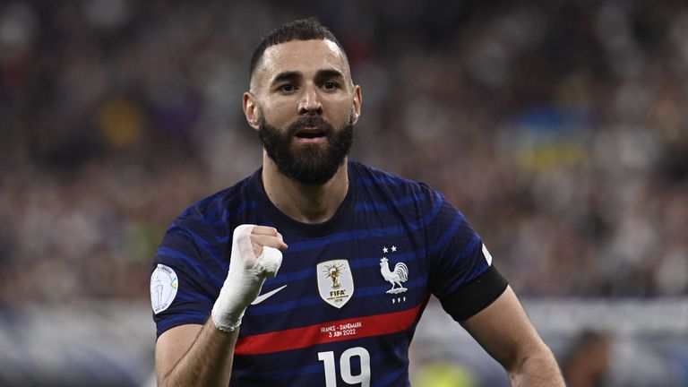  Бензема: Много съм благополучен от думите на Меси 