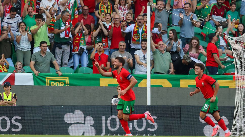 Португалия 1:0 Финландия, гол на Диаш