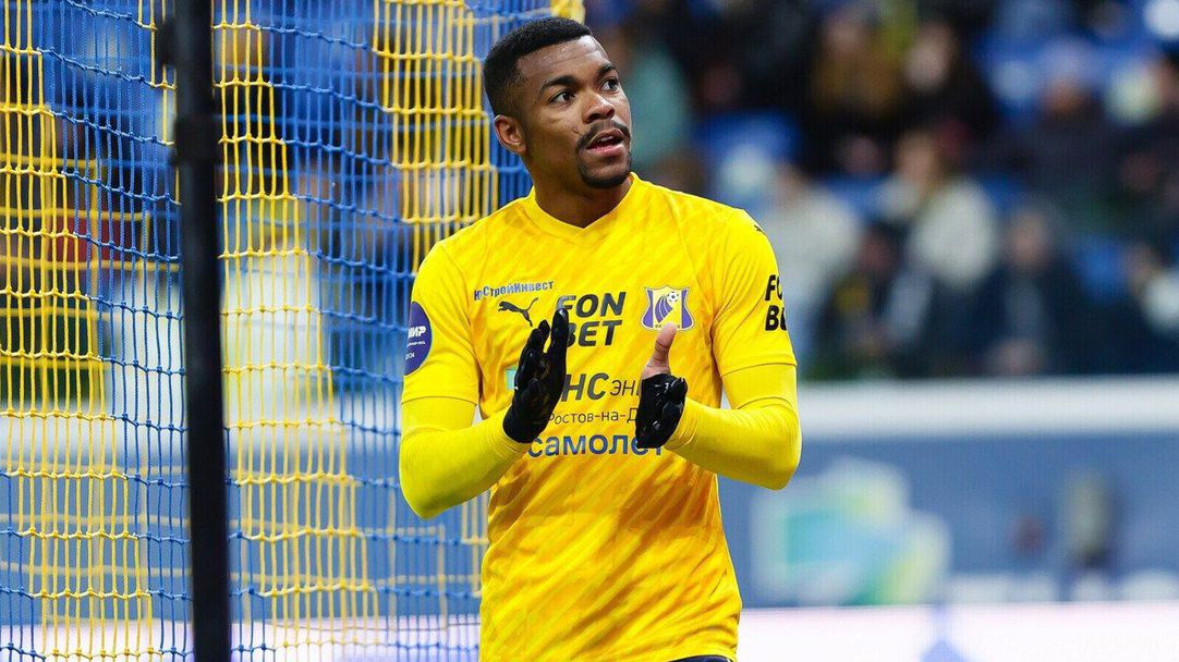 Роналдо напуска Ростов