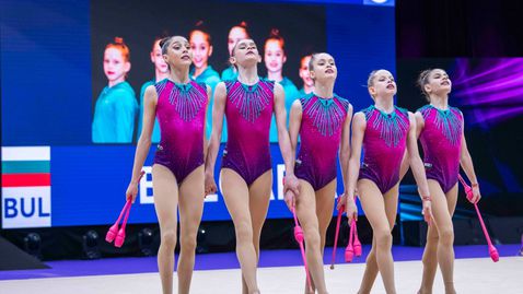 Ансамбълът на България за девойки спечели бронз на финала с 5 чифта бухалки на Евро 2025