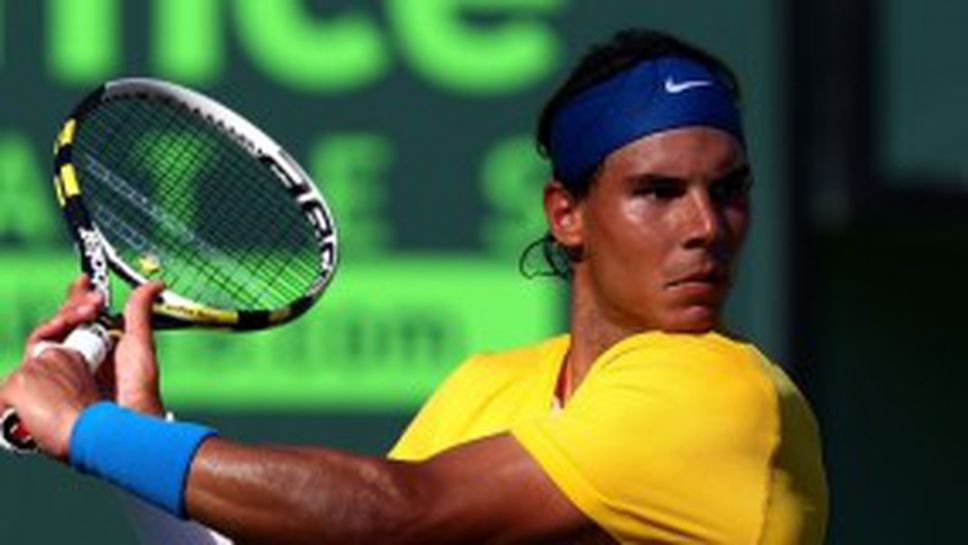 Надал на четвъртфинал след успех над Ферер