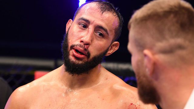 Доминик Рейес мина операция на менискуса