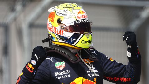 Верстапен с огромен аванс пред Хамилтън след поредна безапелационна победа в Австрия