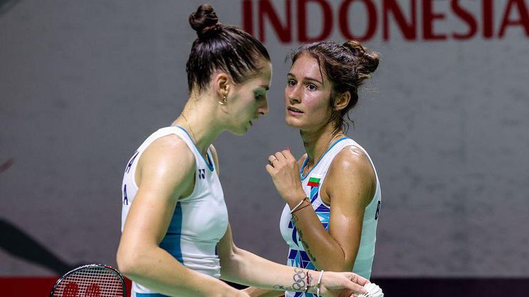 Трикратните европейски шампионки на двойки жени Стефани Стоева и Габриела