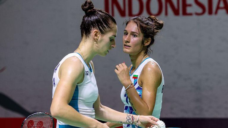 Трикратните европейски шампионки Стефани Стоева и Габриела Стоева отпаднаха третия