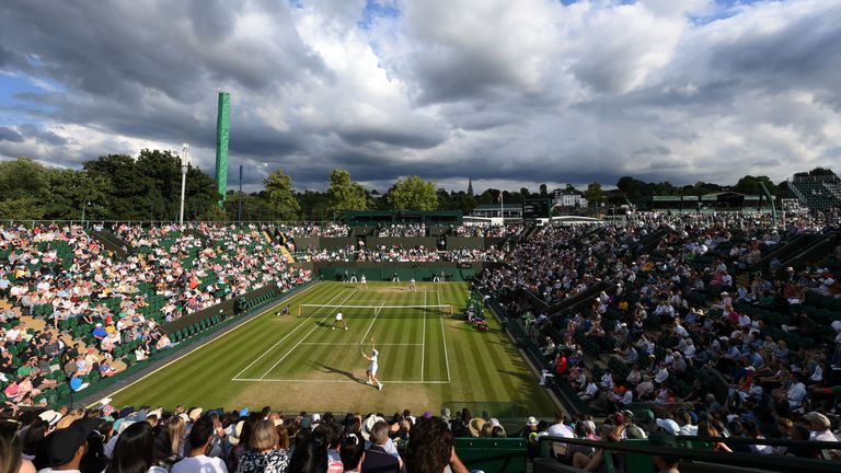 Женската тенис асоциация (WTA) глоби Асоциацията по тенис на Великобритания