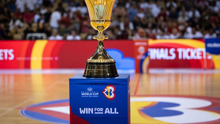 Първоначално мачовете трябваше да са седем но техническите проблеми на