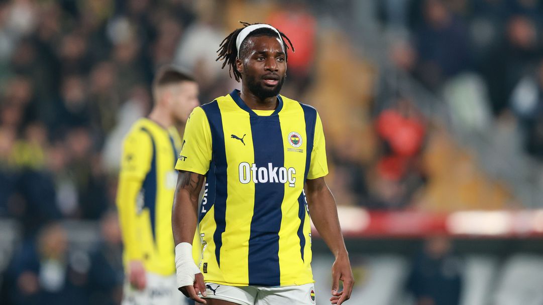 Бивш играч на Нюкасъл премина в клуб от Мексико