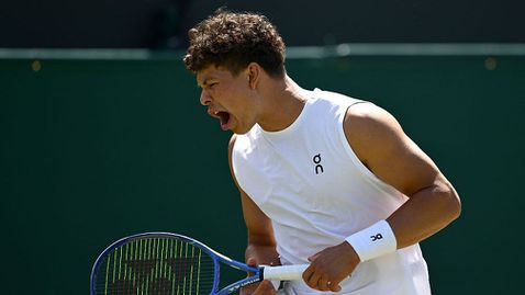 Куриоз на "Уимбълдън": Доиграване продължи само 70 секунди