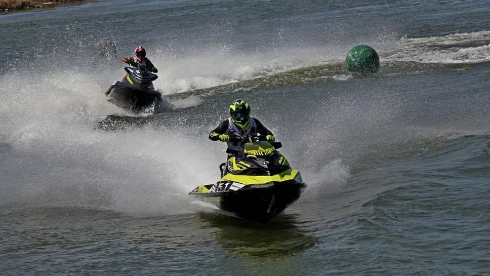 Само два дни остават до голямото състезание с джетове в река Дунав при Никопол