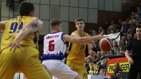 Ямбол постигна договорка с трима свои юноши