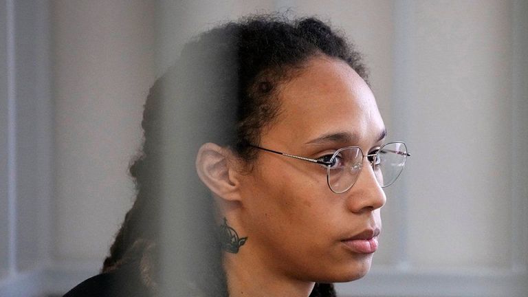 Американската баскетболна звезда Бритни Грайнър е била преместена миналата седмица