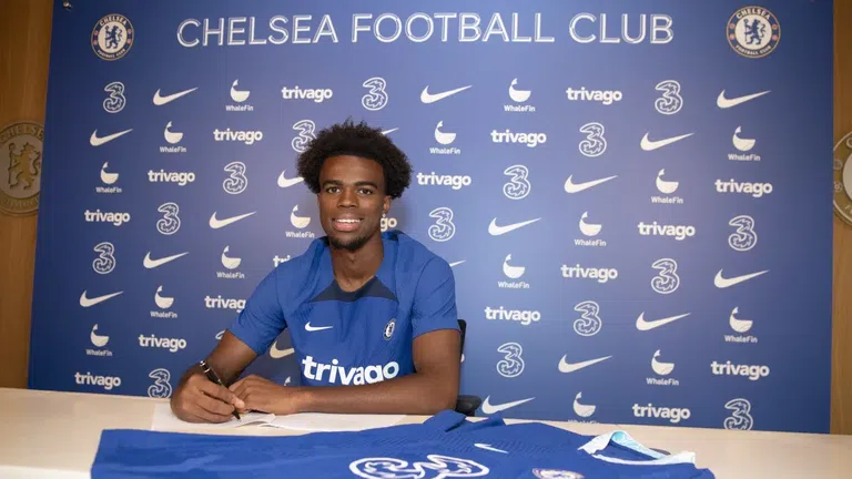 Introducing your newest blue, Carney Chukwuemeka! — Chelsea FC (@ChelseaFC)