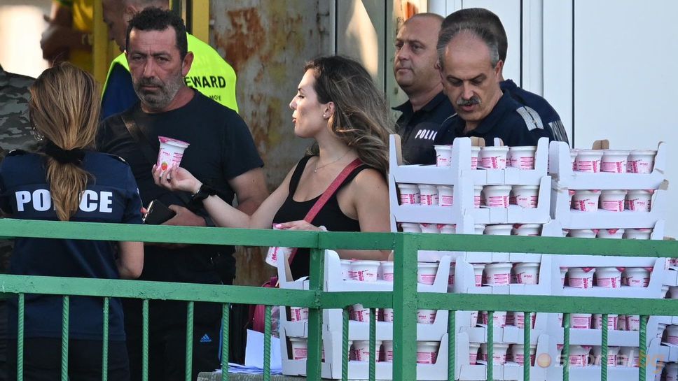 Фенове и деятели утолиха жаждата си на "Тича"