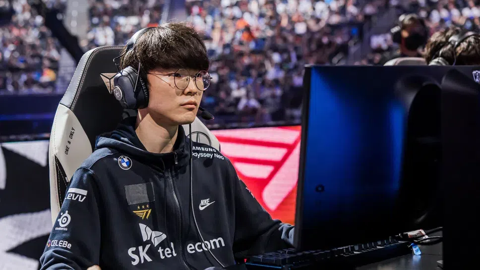 Великият Faker се срина на сцената