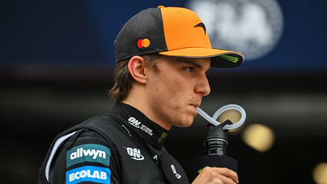 Пиастри е единственият пилот без нито една нула от началото на сезона