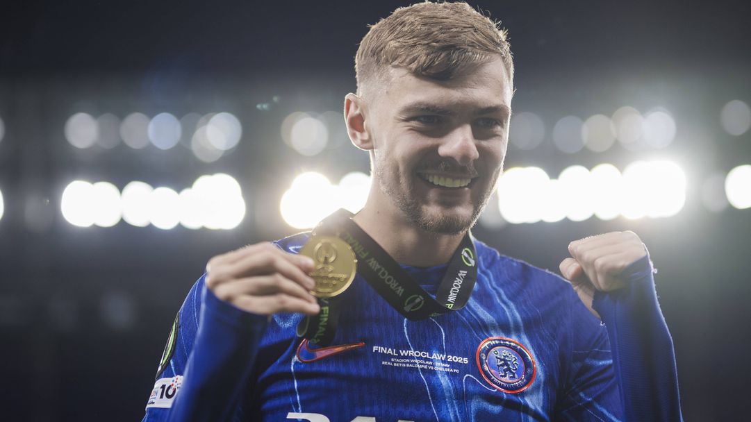 Челси ще продаде на Евертън халф с голям принос за спечелването на Лигата на конференциите