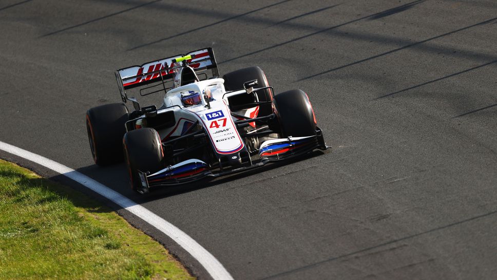 Без последствия за пилотите на Хаас след инцидента с Фетел в квалификацията в Нидерландия