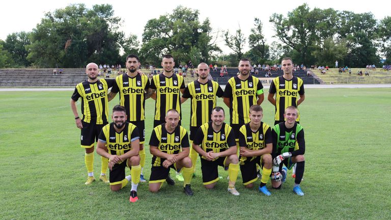 Футболистите на Ботев (Нови пазар) спечелиха с 2:0 гостуването си