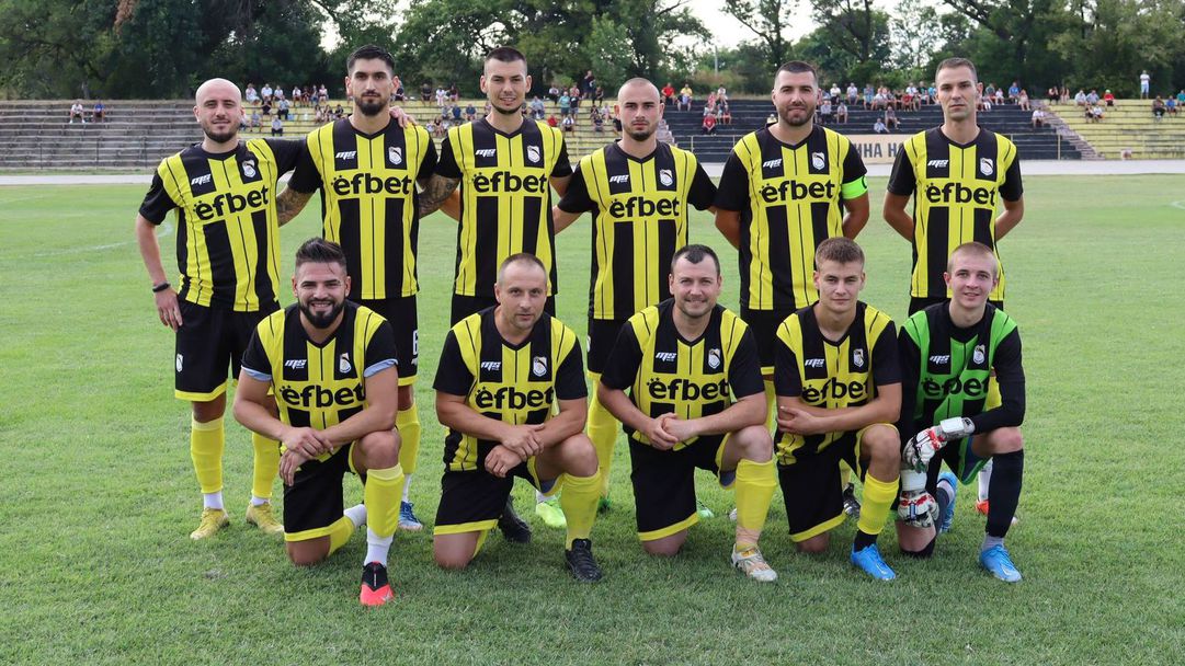 Ботев (Нови пазар) с изразителна победа